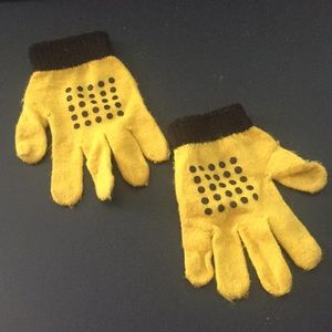 Despicable Me Minion Gloves